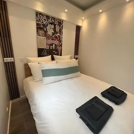 Magnifique 2 Tour Eiffel Apartment